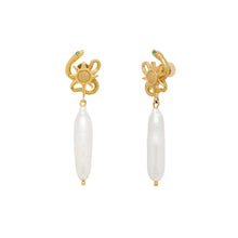 Gold serpent sun shaped earrings with pearl drops