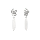 Pair of silver serpent light earrings with a pearl 